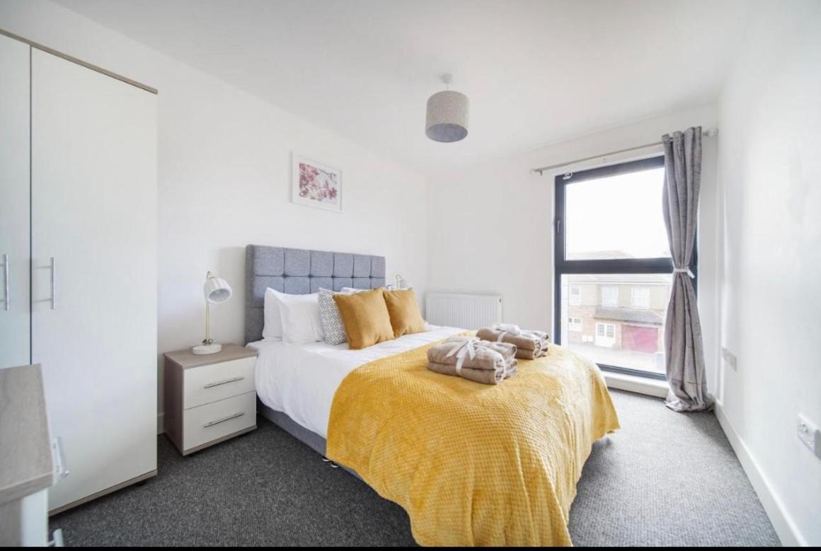 Two Bedrooms, Two Bath, Up To 3 Beds 1 Sofa - Slough Windsor Legoland المظهر الخارجي الصورة